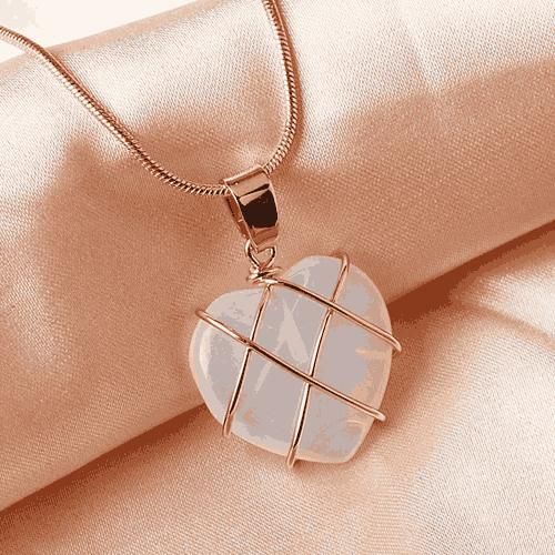 Fashion Metal Wrapped Love Heart Crystal Stone Pendant